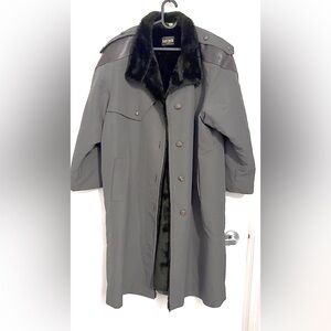 Fen-nelli Women's Coats with fur and leather trim